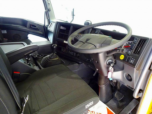 �I�[�gAC PS PW SRS ABS �L�[���X ���d�i�~���[/�q�[�^�[/���C�p�[ �^�]��ISRI�G�A�T�X�V�[�g/�I�|�t/�q�[�^�[/�N�[���[ AM/FM ETC2.0 �o�b�N���j�^�[