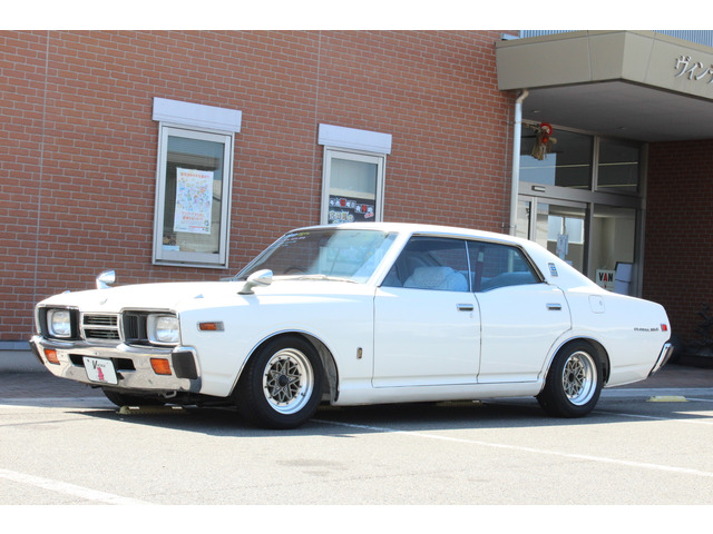 グロリア(日産) SGL-E Fタイプ AT PS PW 中古車画像