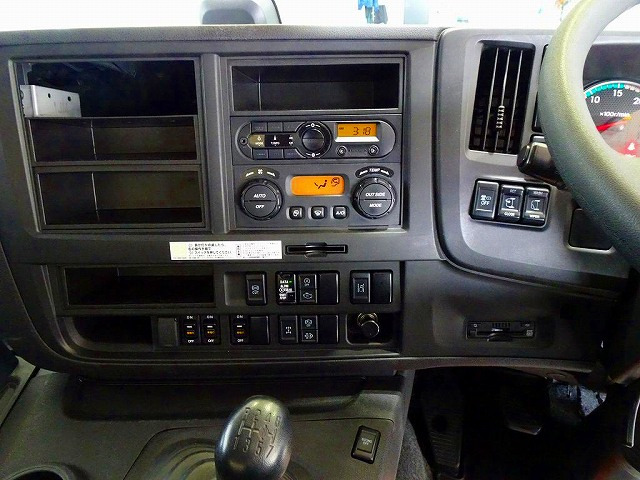 �I�[�gAC PS PW SRS ABS �L�[���X ���d�i�~���[/�q�[�^�[/���C�p�[ �^�]��ISRI�G�A�T�X�V�[�g/�I�|�t/�q�[�^�[/�N�[���[ AM/FM ETC2.0 �o�b�N���j�^�[