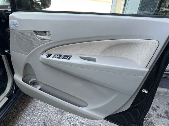 ���ÎԂ̔̔������S�ɂȂ�܂����A�V�Ԃ̔̔����戵���������܂��B