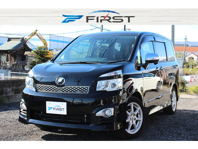 ヴォクシー(トヨタ) 2.0 ZS 煌II　後期 両側電動ドア ETC TV 中古車画像