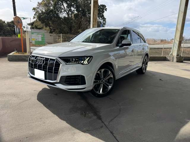 Q7(アウディ) 55 TFSI クワトロ 4WD　55 TFSI クワトロ 4WD 中古車画像