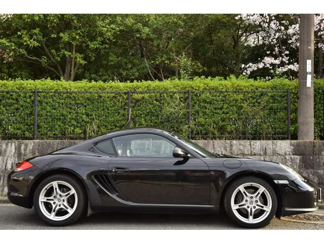 �y���S�����邨�X����O�ꂵ�Ă���܂��z�A���ԃI�[�i�[�l����̂��v�]�ɂ������ł����������O��B�̔�����A�t�^�[�܂őS�ĕ��Ђɂ��p���������܂��B