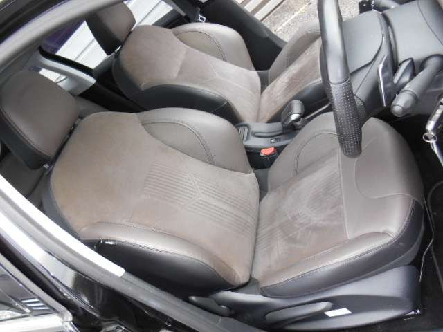 ���U�[&�X�G�[�h�R���r�Y��ȉ^�]��