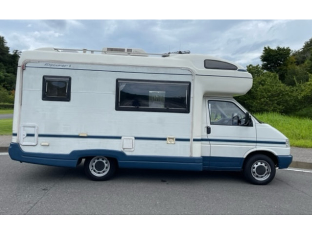フォルクスワーゲン ヴァナゴン エクスプローラー4 275.0万円