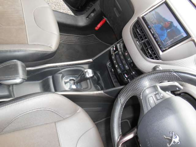 �Z���^�[�p�l������AV