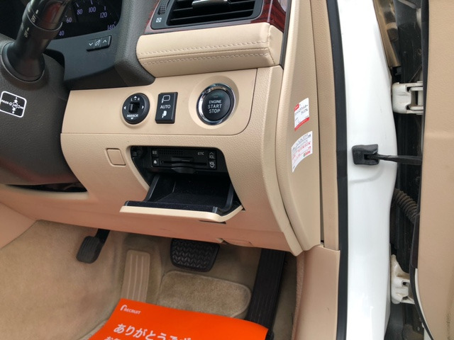 �������[��