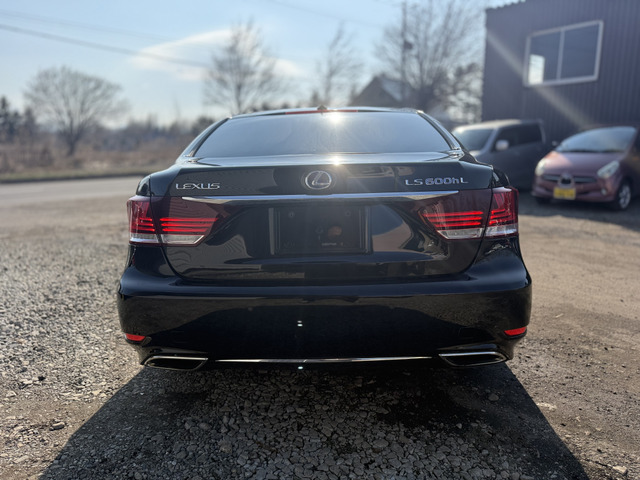 ���摜�����ł͔��f�ł��Ȃ����A����Ȏ��́A���킸���d�b��! DAIAMOND CAR&LIFE  SERVICE TEL 011-299-7299