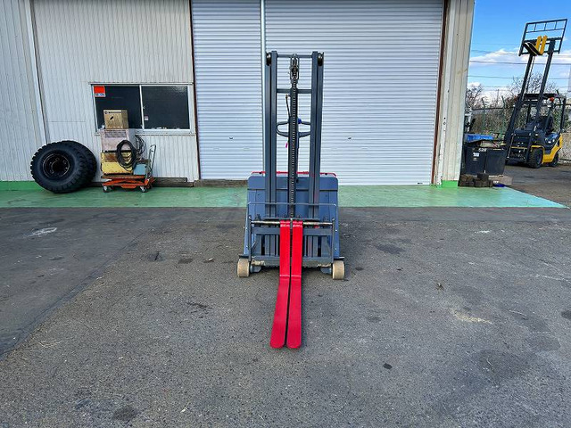 ニチユバッテリーフォークリフト