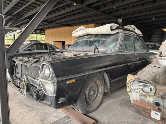 グロリアセダン