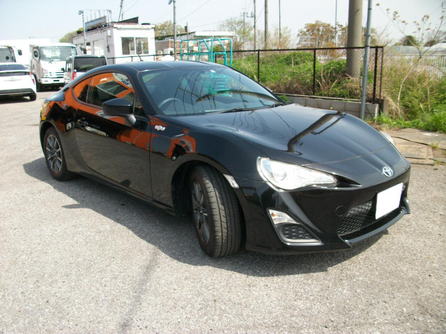 86(トヨタ) 2.0 G　低走行 6MT 1オーナー 中古車画像
