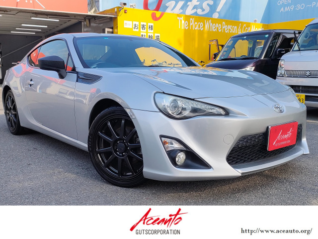 86(トヨタ) 2.0 GT　5ZIGENマフラー 17インチAW 中古車画像