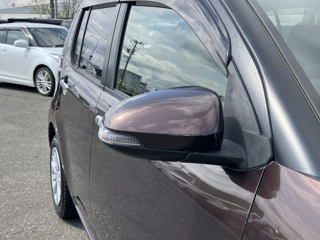 �y�x�����z���i�X�z���Ԃ������������܂��āA���ɗL�������܂��B�݌Ɏԗ��ɂȂ�܂��̂ŁA���񂲓s���̋X�������ɁA���ɗ��ĉ������B���X�\��������ƁA���ē����X���[�Y�ł��B