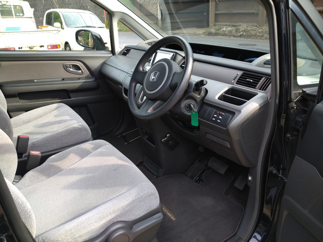 ステップワゴン2.0 G Lパッケージ