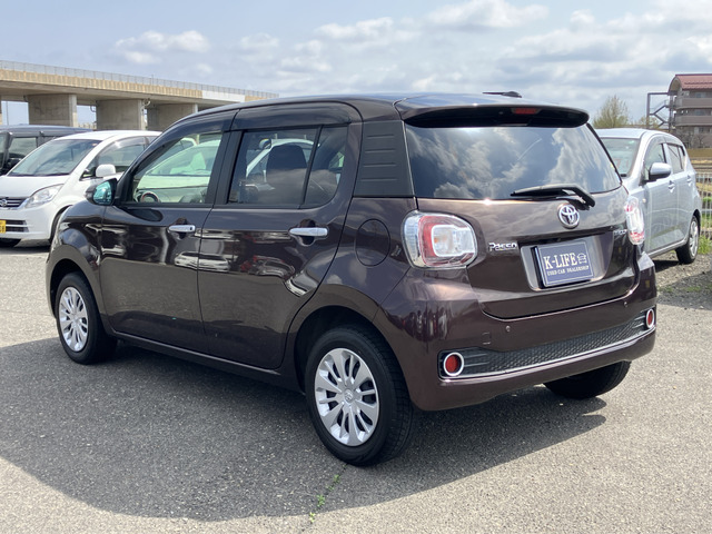 �y�x�����z���i�X�z���Ԃ������������܂��āA���ɗL�������܂��B�݌Ɏԗ��ɂȂ�܂��̂ŁA���񂲓s���̋X�������ɁA���ɗ��ĉ������B���X�\��������ƁA���ē����X���[�Y�ł��B