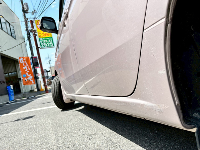 �����Ԃł��z���̍ہ������X�̍ۂ́A���Ј�x���d�b�̏�A�����X��������!���Ԃł��z���̍ۂ́A��ʂ葤������܂��悤�X�ܑO�̃X�y�[�X���󂯂Ă����܂��B�X���[�Y�ȑΉ��̂��߁A�����͂��������܂��ƍK���ł�!