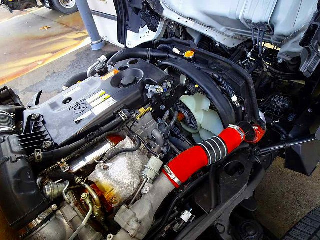 �G���W�����[��