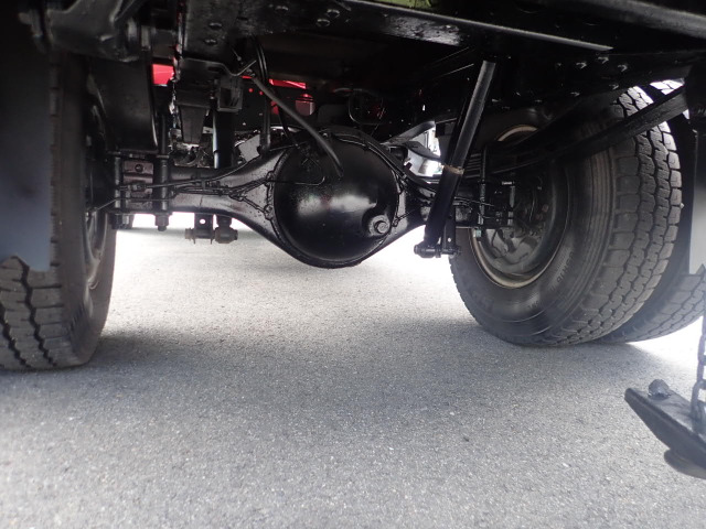 �V���[�V�E�����ɃT�r�╅�H�݂��܂���B