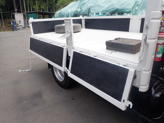 �ב�̃A�I����5���A�I��(�^�񒆂̃A�I���̎x���͎��O���\)�ŁA�ו��̐ς݉��낵�������悭�s���܂��B