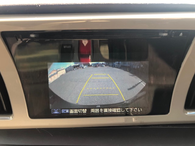バッグカメラ付き純正オーディオ