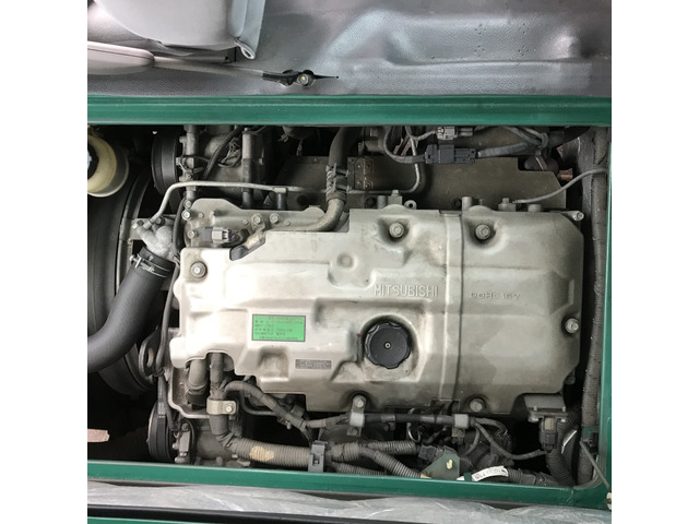 �O�H��4M50 180PS�^�[�{�� �A�f�s�v�B