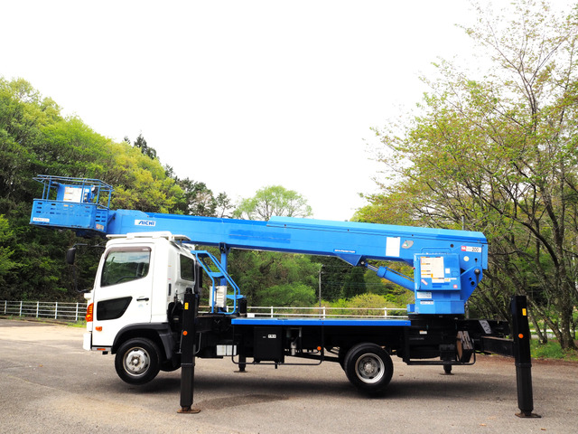 レンジャー高所作業車