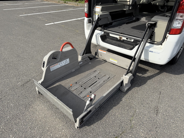 ���I���Ďd���ꂽ�ԗ��̂ݔ̔����Ă���܂��B���Ԃ̏�Ԃɂ͎��M������܂��̂ł��C�y�ɂ��₢���킹���������B