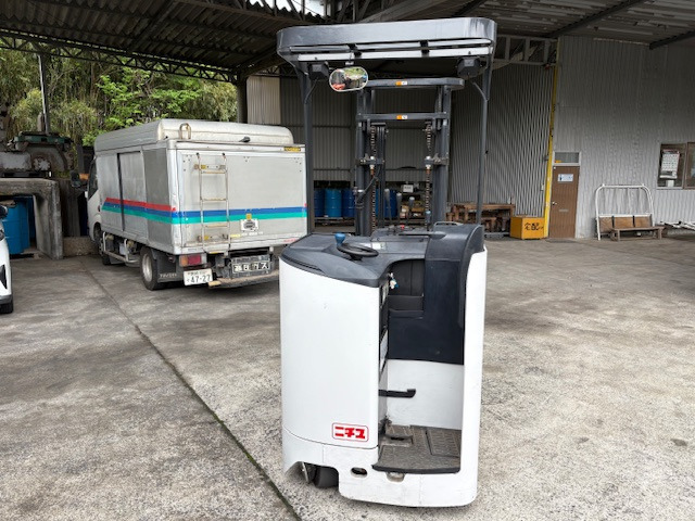 ニチユバッテリーフォークリフト