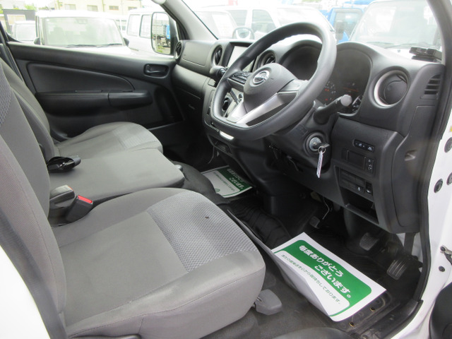 ☆内装・運転席廻りです☆