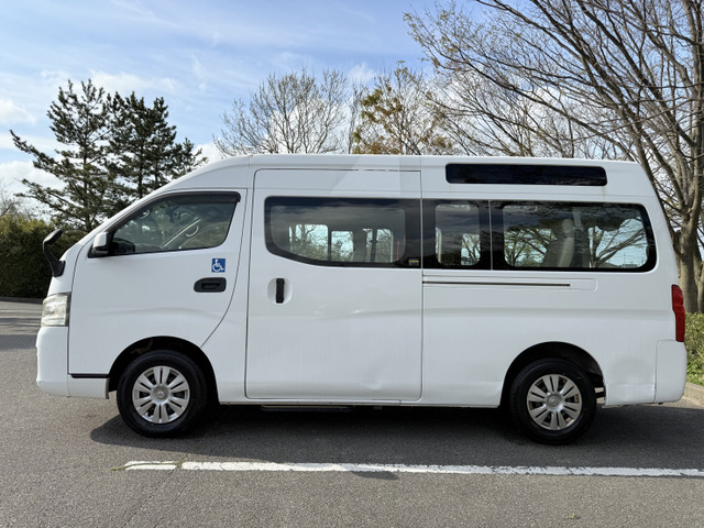 ���X�ł͒���I�Ȋ��C�A��w���łȂǃR���i�E�C���X�΍��O�ꂵ�Ă���܂�!���S���Ă����X���������B