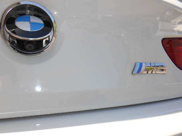 R�����W�Ńo�b�N�J���������J�� M6�g�����N�o�b�W