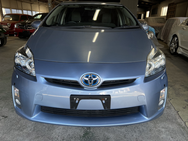 �uLED�G�f�B�V�����v�́AS���x�[�X�ɁA����d�͂̏��Ȃ�LED�w�b�h�����v���̗p���Ă���܂��B