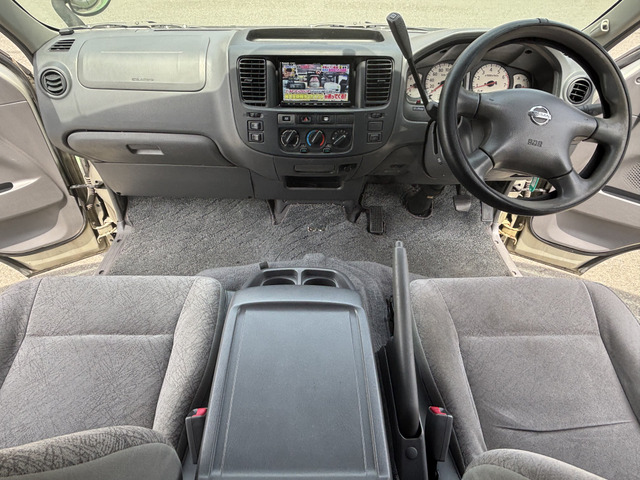 キャラバンコーチ2.4 GX スーパーロング 低床 ハイルーフ