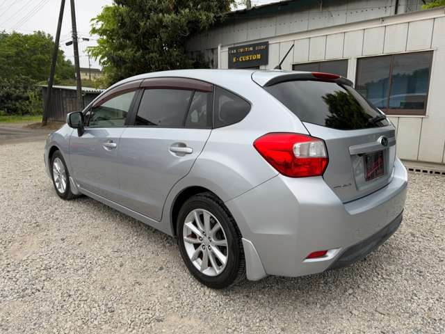 �y����E����z�����A������q���������܂�����A���z��������񑩂����Ē����܂��B����\����q�̏ڍׂ������������܂�����K���ł��B(���Y�ԁA�A���Ԗ₢�܂���)