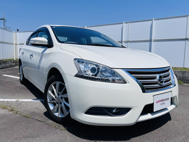 シルフィ(日産) 1.8 G　前後ドラレコ ETC 中古車画像