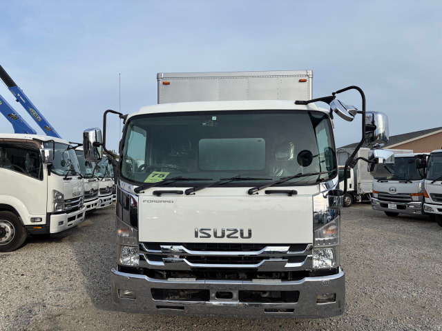 フォワードアルミバン