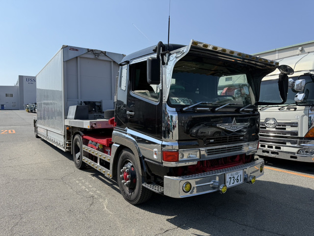 スーパーグレートトレーラーヘッド