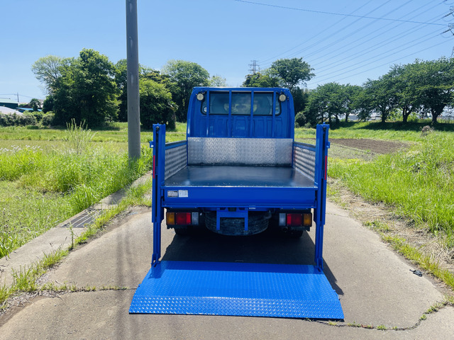 エルフ100 3.0 ダブルキャブ フルスーパーロー ディーゼル 4WD