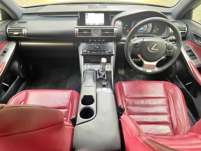 ローン審査に不安のある方諦めずお問合せを!例えば、勤続年数が短い方・アルバイト・現在のお車の残債がある方など。お客様のライフプランに合わせた、最適なお支払い方法をご提案させて頂きます!