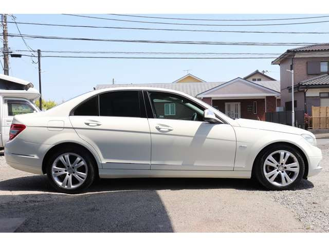 神奈川県高座郡寒川町小動333-1 TEL 0467-55-9026 定休日:火曜日