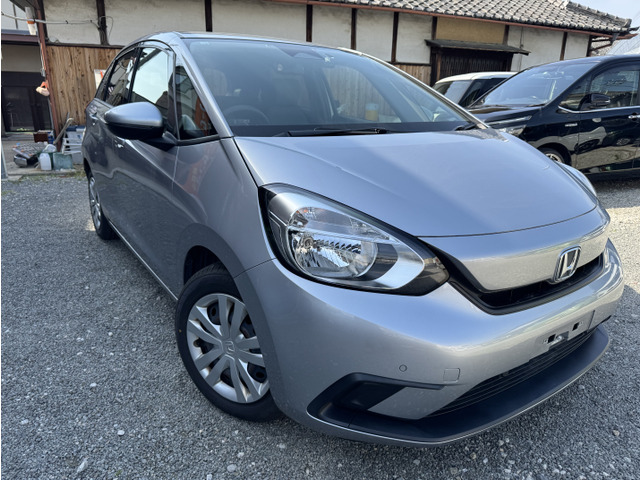 フィット（ホンダ）1.3 ベーシック 中古車画像