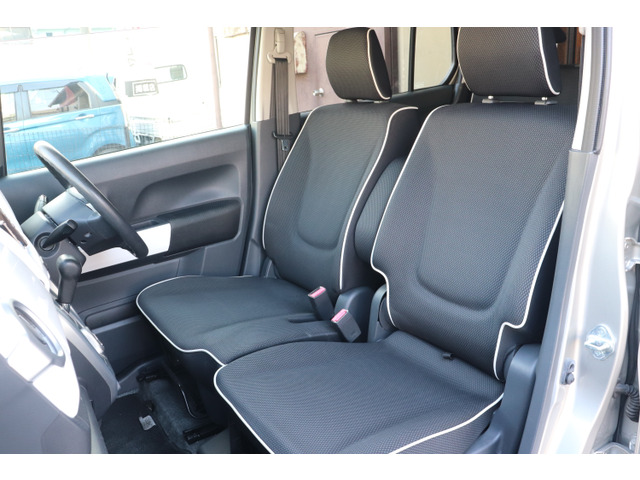 ご納車前に点検整備を実施しております。