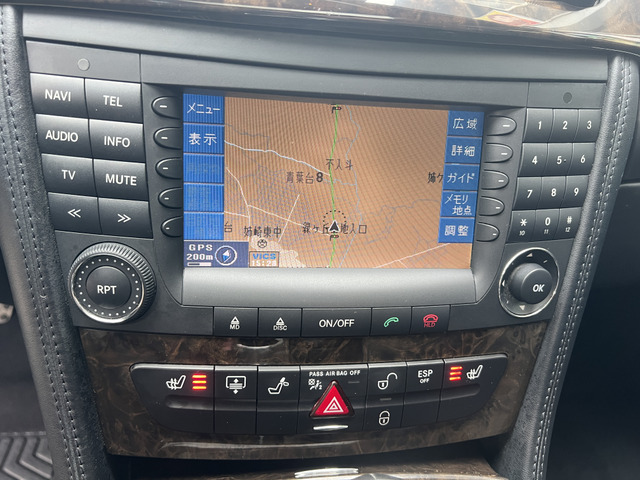 �}�t���[������G�A���̎��t���ȂǁA�J�X�^���̂����k�����C�y�ɂ��₢���킹���������B