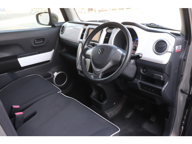 4WD/ターボ/車体同色塗装ホイール/新品タイヤ/運転席シートヒーター/プッシュスタート/ヒルディセントコントロール/グリップコントロール/衝突被害軽減ブレーキ/横滑り防止装置/ETC/Aストップ