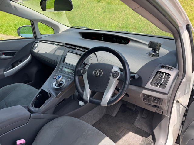 プリウス1.8 G ツーリングセレクション