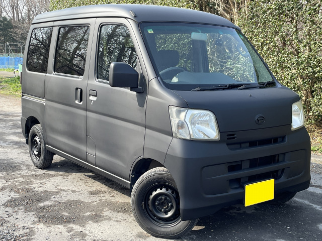 ダイハツ ハイゼットカーゴ ブラック(黒)の中古車一覧｜中古車