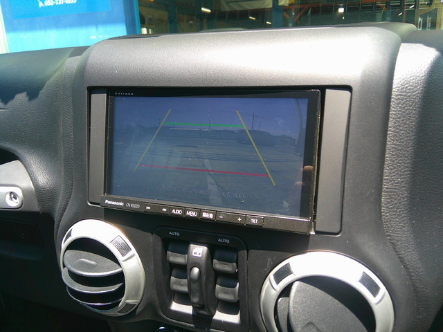 �o�b�N�J�����t���B