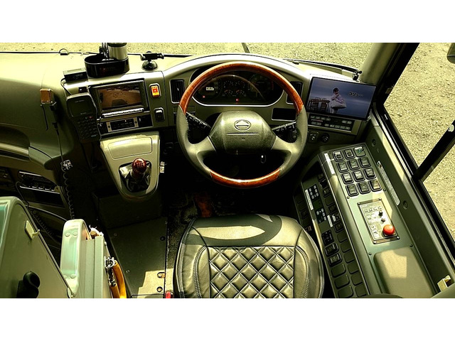 ������̎ԗ��͕��Јꉟ���ԗ��ł��B������̎ԗ��̂��s���ȓ_�́A���C�y�Ƀ��[���₨�d�b���������B