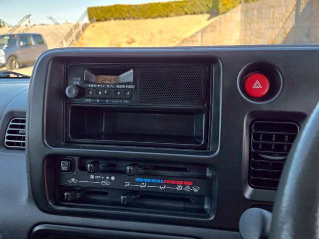 ���W�I�������܂����G�A�R���̏�Ԃ��ǍD�Ȃ̂ŉĂ�~�ł����K�ɏ���Ă��������܂�!