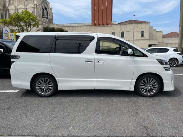 ヴェルファイア2.4 Z